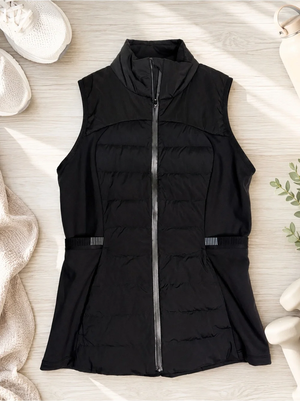 Lululemon Down For It All  Black Goose Down Running Vest Size 6